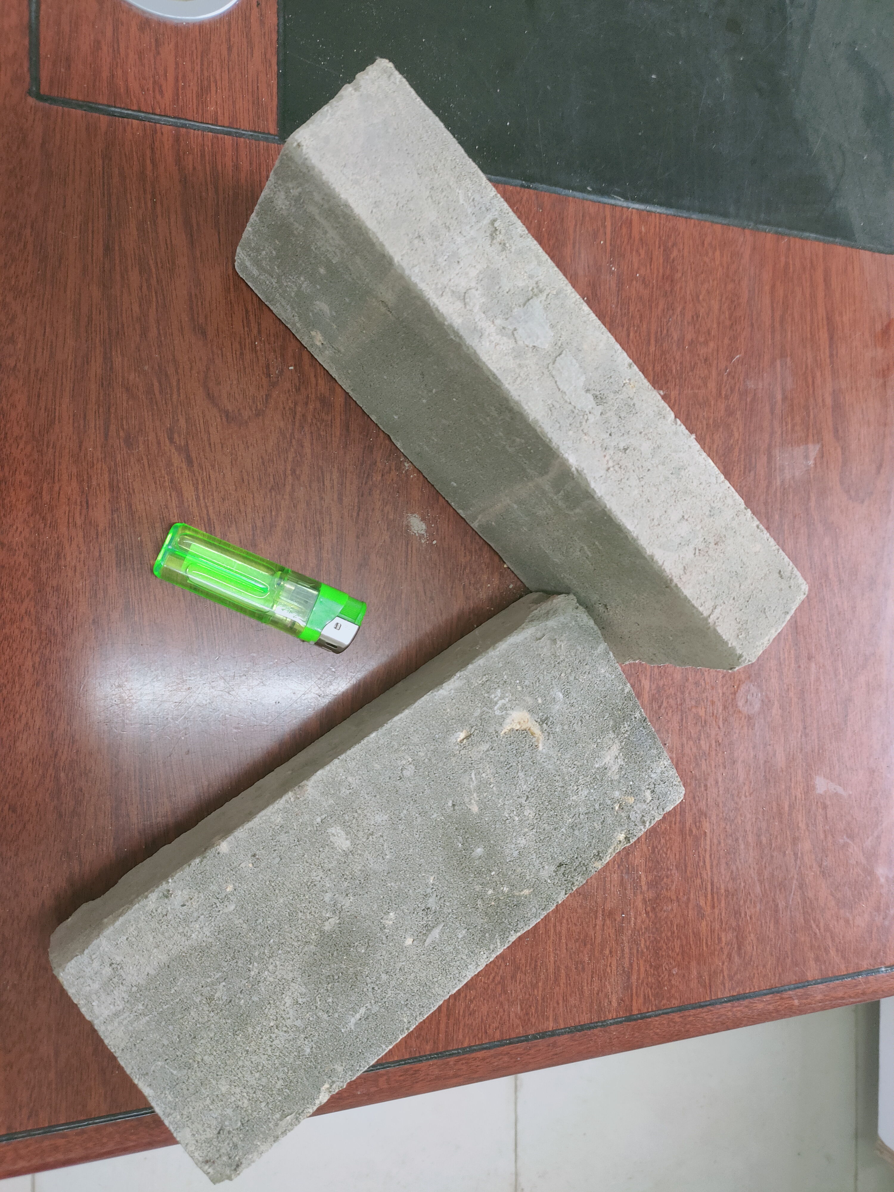 混凝土實心磚,水泥磚,建築墻磚,建築材料,建築輔料,石屎磚,