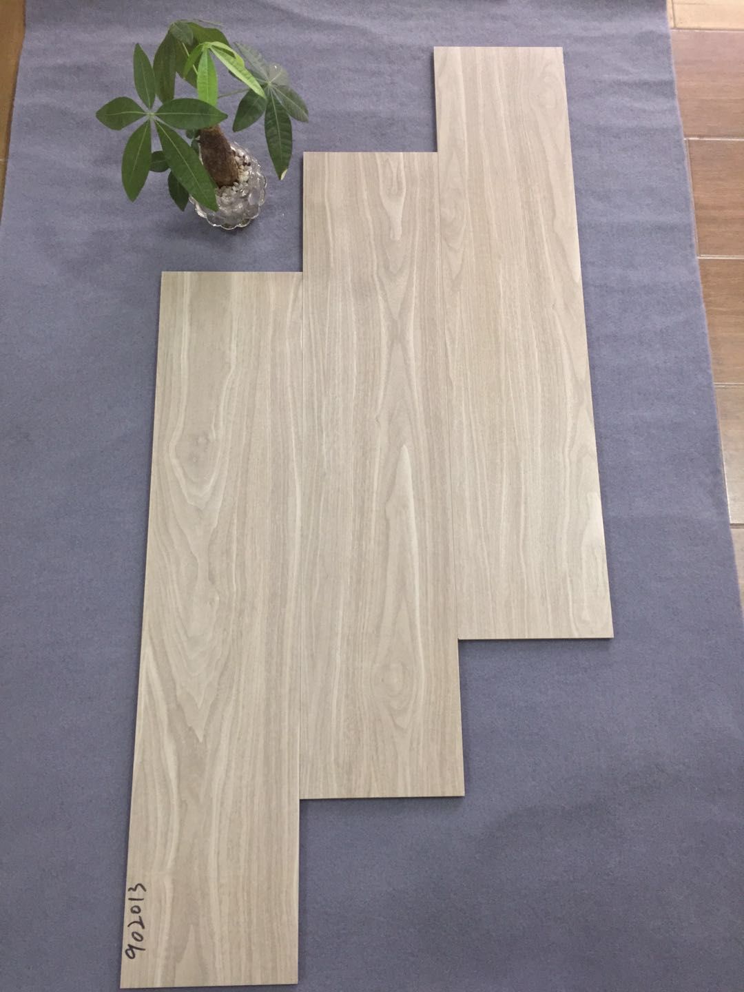 平價木紋瓷磚,木紋地板磚,香港瓷磚倉庫大平賣,深圳田貝四路家合居瓷磚倉庫,瓷磚價錢,淘寶網購瓷磚運輸,木紋瓷磚直銷,河馬陶瓷,紅燈籠倉庫,駿程陶瓷倉庫,公屋裝修,旺角木紋磚,馬可波羅木紋磚,