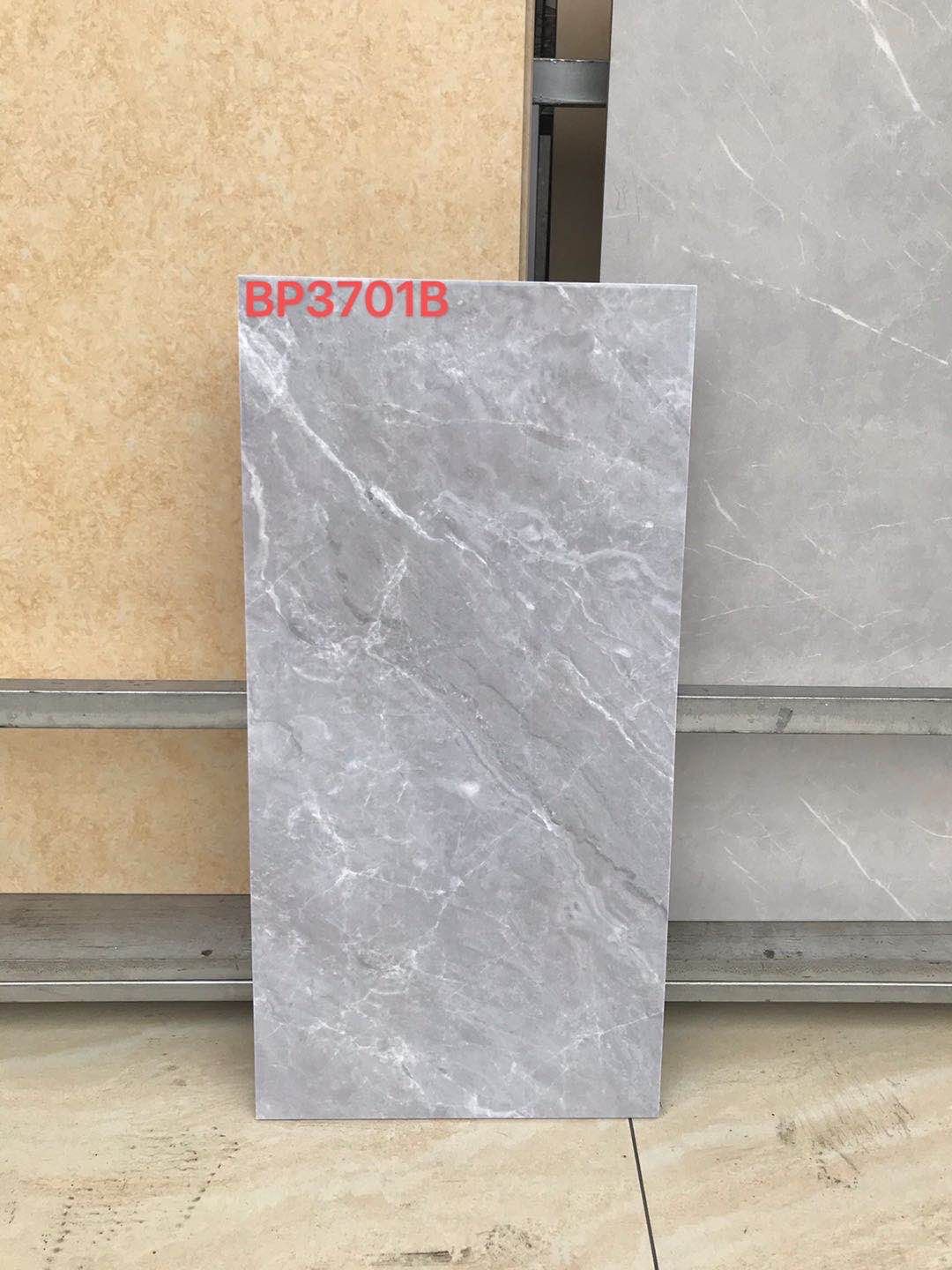 特價磁磚, 磁磚大減價, 香港, 深圳, 佛山, 特價磁磚大平賣, 300X600, 家庭公屋出租屋食肆裝修, 24吋磁磚, 金銀倉, 佛山陶瓷磁磚批發市場,牆身磚,