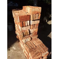 起屋建築材料-紅磚-50X100X200黏土磚——金銀倉香港建築材料批發